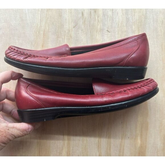 SAS Genuine Leather Women's Loafers, 7 1/2 M Tripad Comfort Shoes Red Slip On - Picture 4 of 6